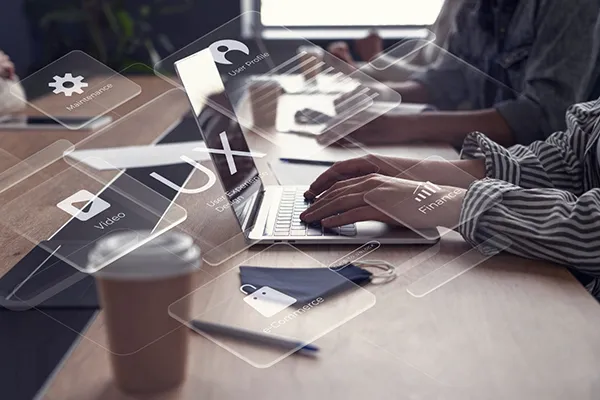 Illustration de la page : Création de sites internet sur mesure et développement spécifique